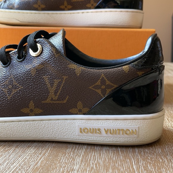 Louis Vuitton Frontrow Logo Sneakers Size 38 - Picture 5 of 16